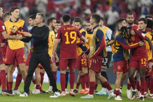 منتخب إسبانيا قدم كرة لافتة في أولى مبارياته المونديالية (أ.ب)