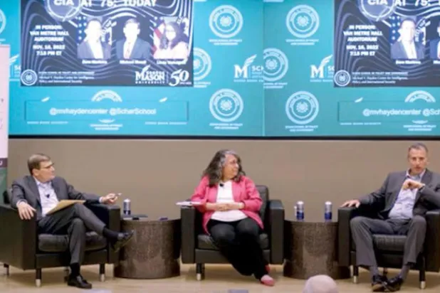 Michael Morell, Linda Weissgold ve David Marlowe. (Şarku’l Avsat)