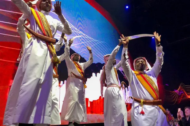 Saudi dancers perform during the launch of a new tourist visa
regime at a dinner at historic Diriyah in Riyadh, Saudi Arabia
September 27, 2019. REUTERS/Stephen Kalin/File Photo