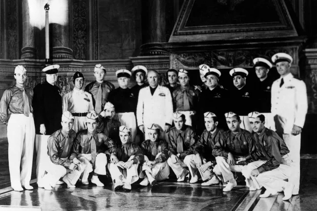 Mussolini, 1934'te Dünya Kupası'nı kazanan İtalyan milli takımını ağırlamıştı (AFP)