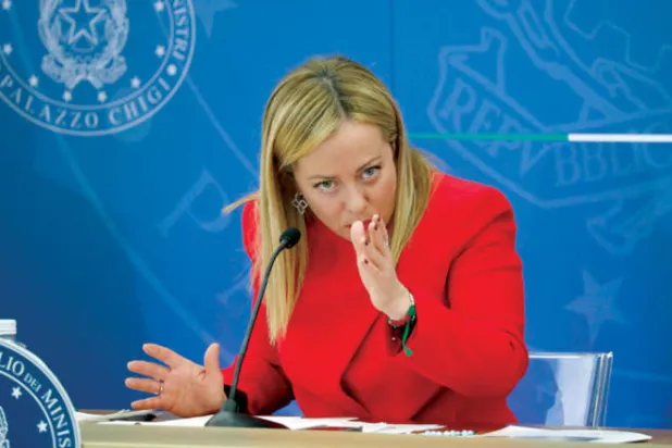 ميلوني تهاجم مواقف فرنسا في موضوع الهجرة (رويترز)