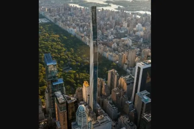 برج «ستينواي» يبلغ ارتفاعه 1428 قدماً ويطل على «سنترال بارك» (سي إن إن)
