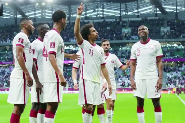 كرة القدم والمثقفون... استعلاء وازدراء وشغف خجول