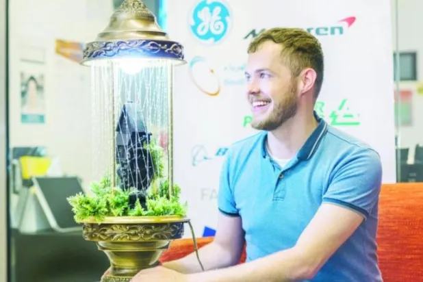 استلهم واغستاف فكرة «مصباح زيت المطر» لتطوير تقنية احتجاز الكربون (أنستازيا سيرين)