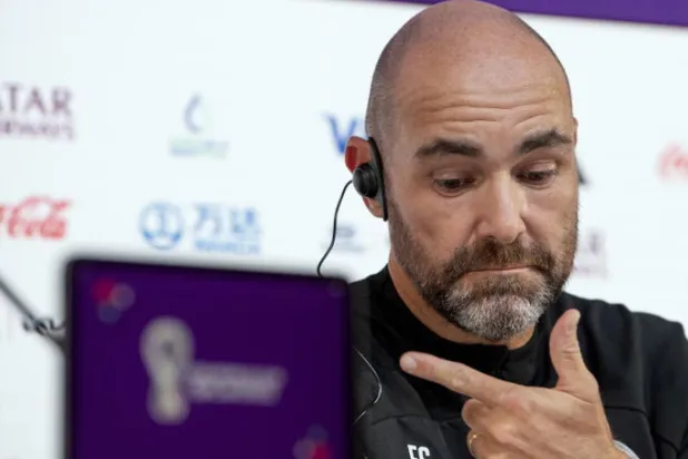 سانشيس مدرب قطر قال إن مباراة هولندا الثلاثاء صعبة (إ.ب.أ)