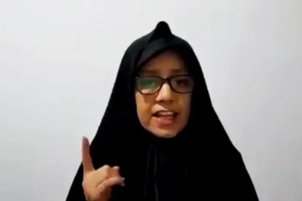 
فریده مرادخانی در حال صحبت در ویدئویی که دیروز در شبکه‌های اجتماعی دست به دست شد
