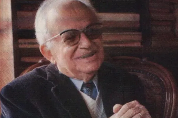 يحيى حقي (أرشيفية)