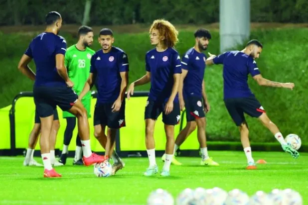 بعد الخسارة أمام أستراليا... تونس تواجه تحدياً صعباً أمام  فرنسا من أجل التأهل لدور الستة عشر (رويترز)