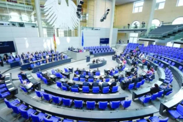 جلسة عامة للبوندستاغ الألماني (د.ب.أ)