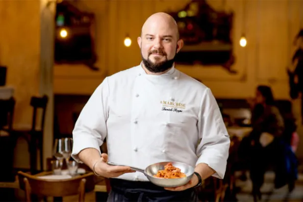 الطاهي الرئيسي في «إل ماركيزي» دانييلي روبو