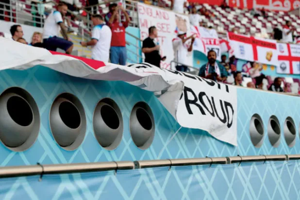 أجهزة التبريد في استاد خليفة في الدوحة (رويترز)