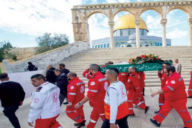 المقدسيون يشيعون جثمان د. عبد الله صبري رئيس «جمعية الهلال الأحمر»... (وفا)