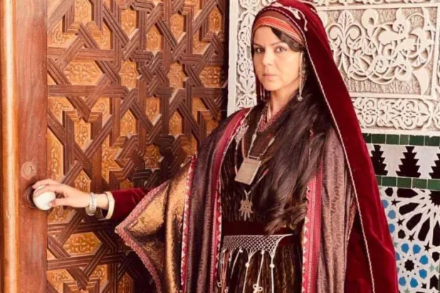 نويل في لقطة من فيلم «الملكة الأخيرة» (مهرجان البحر الأحمر)