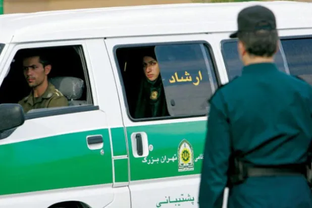 İran, Ahlak Polisi Birimi’nin kapatıldığını duyurdu (AFP)