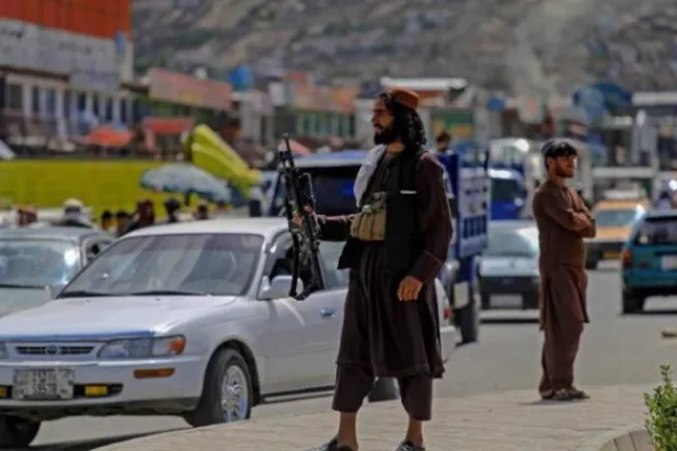 قوات أمن تابعة لحركة «طالبان» في كابل (إ.ب.أ)