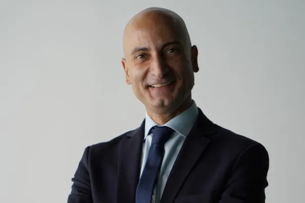 السفير الفرنسي لدى اليمن جان ماري صفا (تصوير: عمر الحقيل)