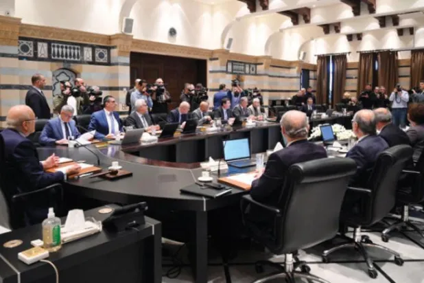 Özgür Yurtsever Hareket milletvekilleri kabine toplantısını boykot etti. (EPA)