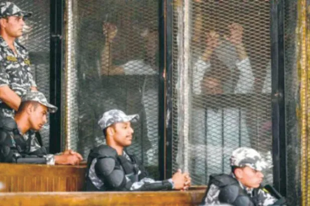 هل يجد «شباب الإخوان» مكاناً وسط صراع «قيادات الخارج»؟