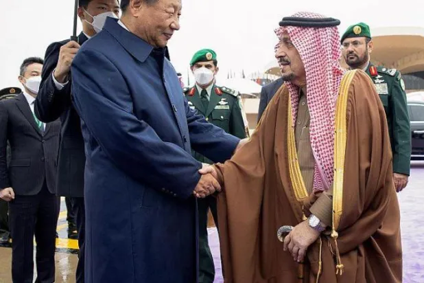 شی جین پینگ رئیس جمهور چین، ریاض را ترک کرد (واس)

