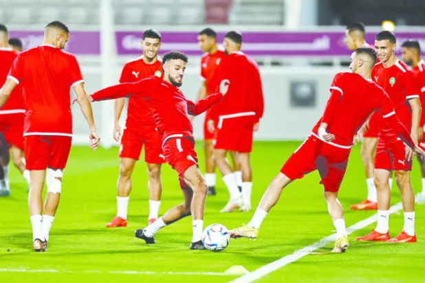 حماس في تدريبات المغرب قبل مواجهة فرنسا (رويترز)