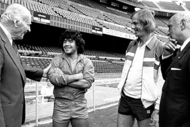 لويس مينوتي ومارادونا نجحا في بناء بلادهما باعتبارها قوة عظمى في كرة القدم (أرشيفية)