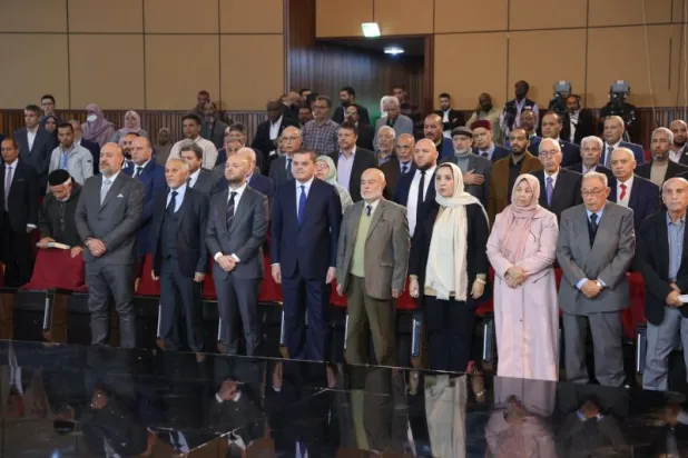 صورة وزعتها حكومة الدبيبة لمشاركته في احتفال بطرابلس أمس