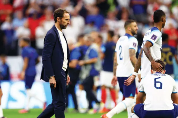 الخروج من ربع نهائي المونديال لا يقلل من الدور الإيجابي لساوثغيت مع منتخب إنجلترا (رويترز)