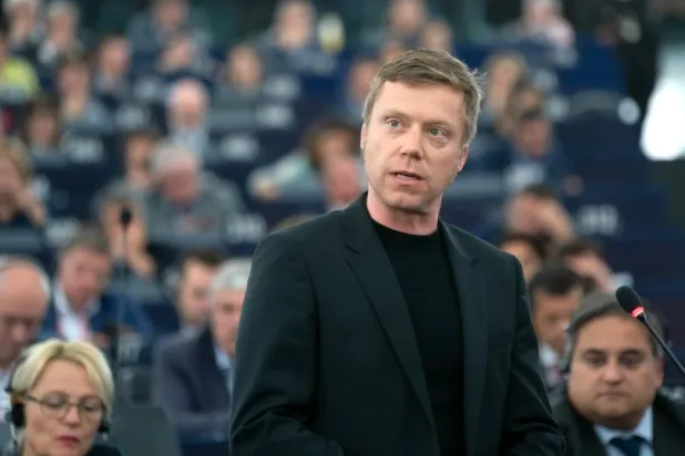 رئيس حزب اليسار الألماني المعارض مارتن شيردفان (ويكيبيديا)