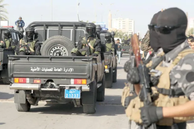 قوات موالية لحكومة «الوحدة» خلال احتفالات بمرور 6 سنوات على تحرير سرت من «داعش» (أ.ف.ب)
