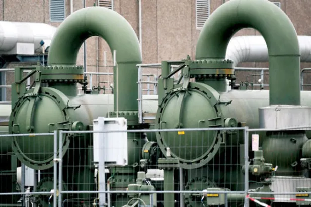 ضاغط لشركة الغاز الهولندية «غازوني» بمحطة غاز في ألمانيا (رويترز)