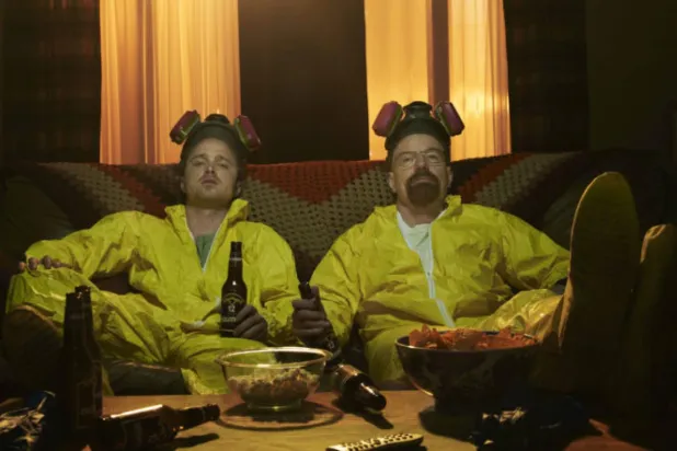 Breaking Bad'in başrollerinde Bryan Cranston, Aaron Paul ve Anna Gunn yer alıyor (Netflix)