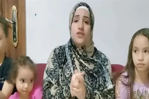 البلوجر المصرية المتهمة خلال مقطع الفيديو المطروح أمام النيابة للتحقيق