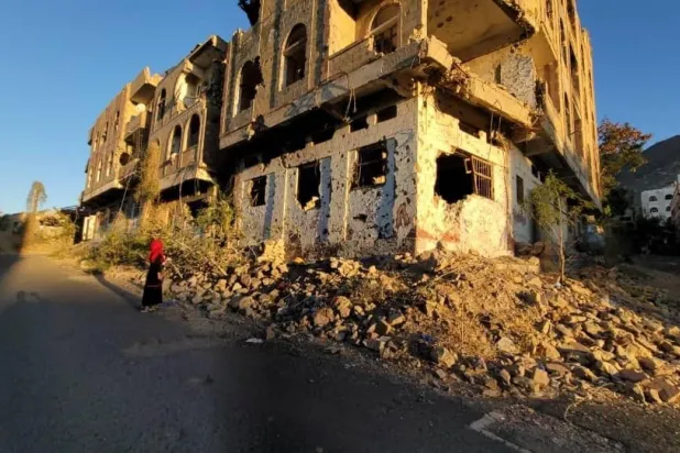 Husilerin batı Yemen şehri Taiz'deki konutları hedef almasının sonuçları (Yemen Ulusal Soruşturma Komisyonu)