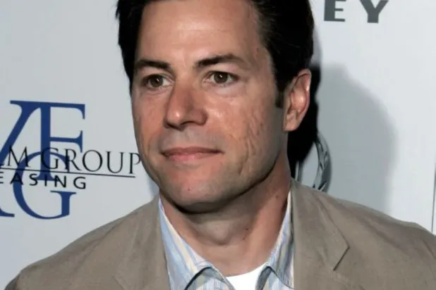 الكاتب جون مورينغر (أ.ب)