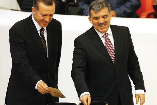  غل واروغان يقترعان في أحد الانتخابات في البرلمان (الشرق الأوسط) 