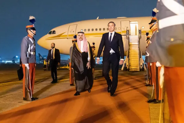 نائب وزير خارجية غواتيمالا خلال استقباله وزير الخارجية السعودي (واس)