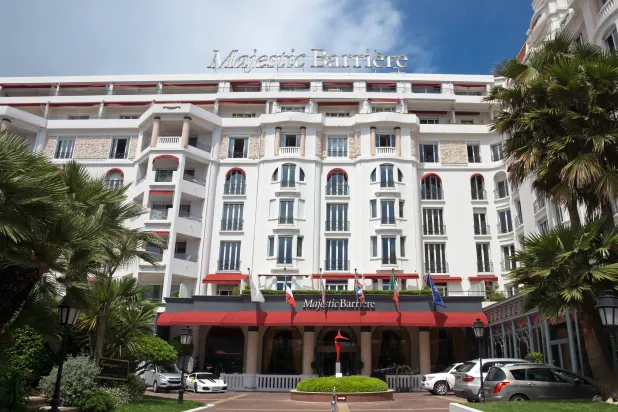 من أشهر رموز مدينة «كان» في جنوب فرنسا (شاتر ستوك)