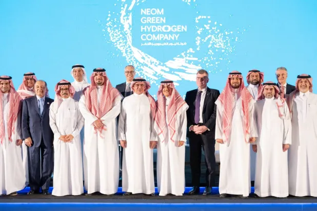 ينتج المشروع 600 طن متري يومياً من الهيدروجين الخالي من الكربون مع نهاية عام 2026 (واس)