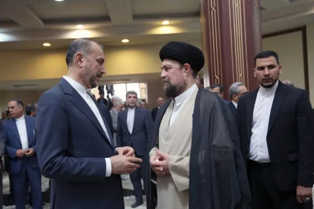  Abdullahiyan, ilk İran Dini Lideri’nin torunu Hasan Humeyni ile görüştü. (Jamaran)