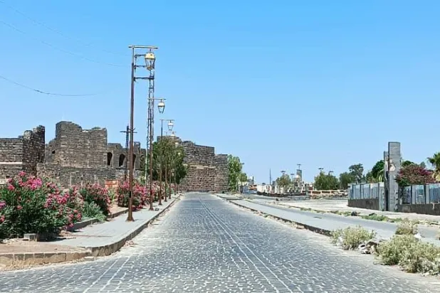 مدينة بصرى الشام شرق درعا معقل قوات فصائل التسويات في اللواء الثامن