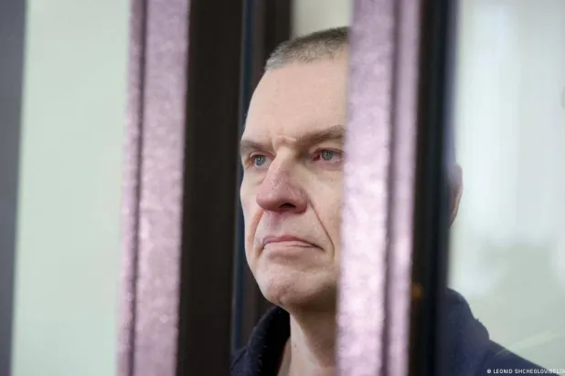 الصحافي البيلاروسي البولندي المسجون أندريه بوكزوبوت (أ.ف.ب)