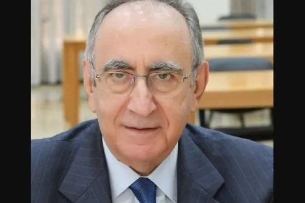 مستشار رئيس الحكومة اللبنانية نقولا نحاس (تويتر)