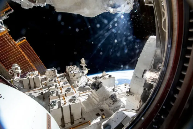 Suudi Arabistanlı astronotlar 10 günlük bilimsel deneylerin ardından dönüşe hazırlanıyor