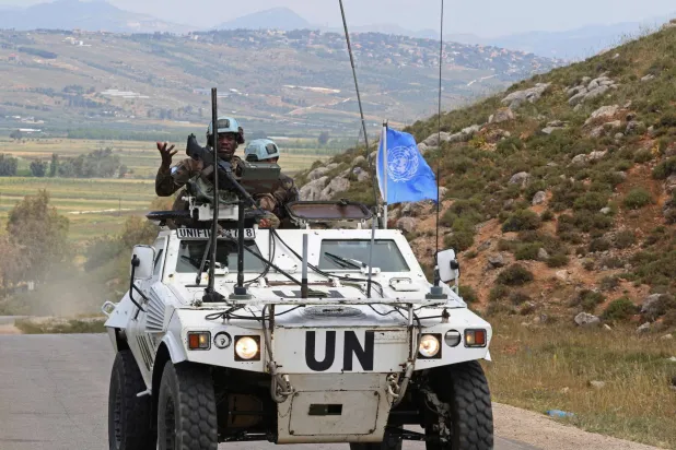 جنوبی لبنان میں "یونیفل (UNIFIL)" کی گشت کرنے والی فورسز (اے ایف پی)