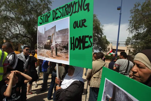 متظاهرون عرب في قرية حطين في الجليل 15 أبريل 2021 بذكرى طرد سكان بلدتهم عام 1948 (غيتي)