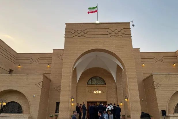 سفارت ایران در ریاض رسماً درهای خود را باز کرد (الشرق الاوسط)
