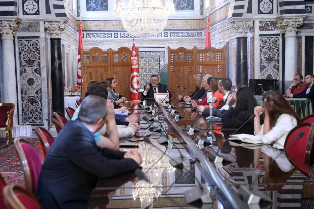 بودربالة يترأس أحد اجتماعات البرلمان (موقع البرلمان التونسي)