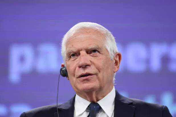 مسؤول السياسة الخارجية في الاتحاد الأوروبي جوزيب بوريل خلال مؤتمر صحافي له في بروكسل 7 يونيو 2023 (أ.ف.ب)