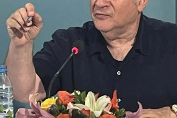 الخبير الأميركي دانيل برومبارغ (الشرق الأوسط)