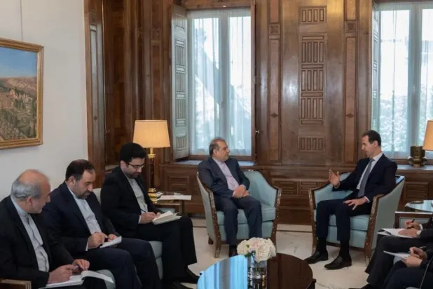 Suriye Devlet Başkanı Beşşar Esed, İran Dışişleri Bakan Yardımcısı Ali Asgar Haci'yi kabul etti. (SANA)